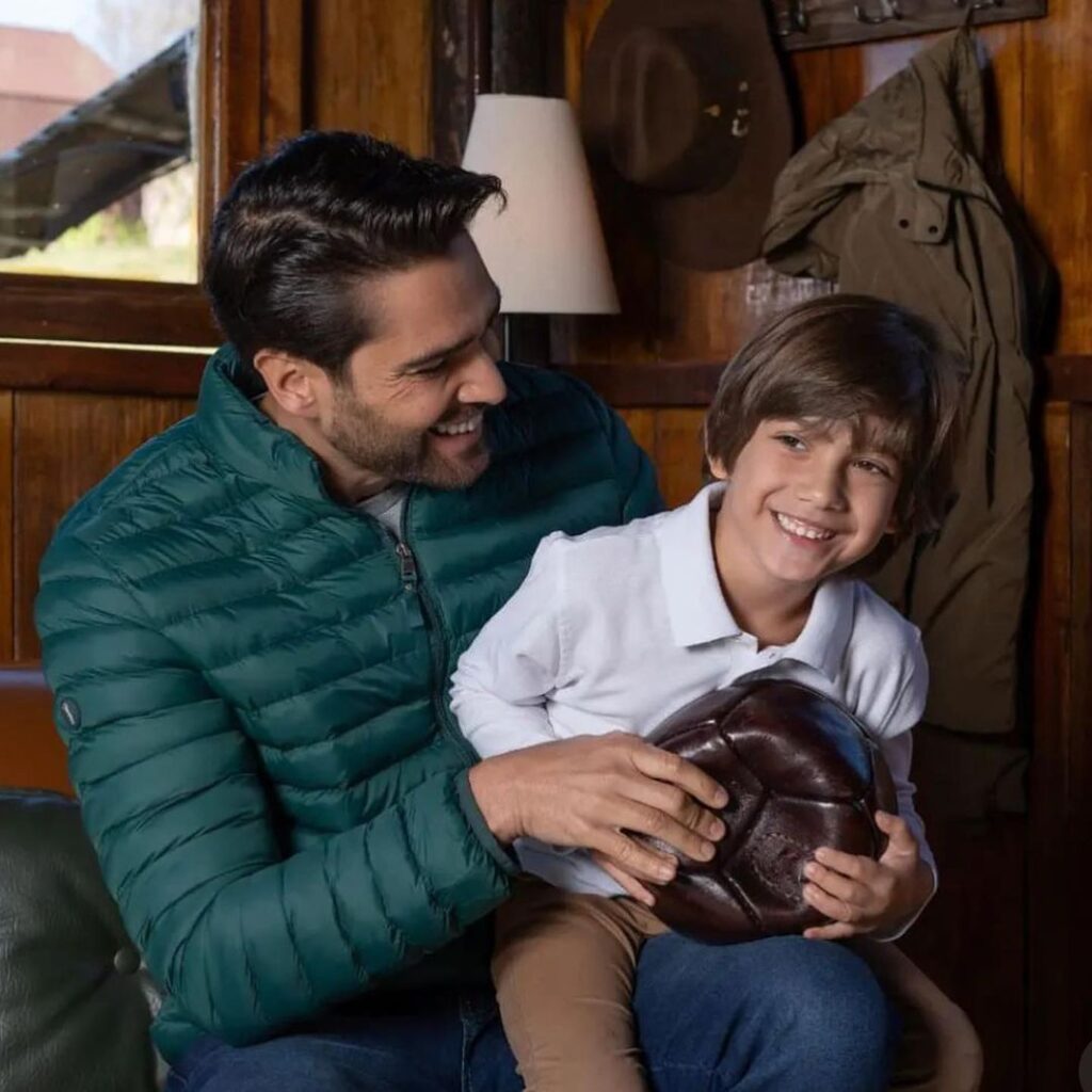 Vem conferir as opções de presente para seu herói... 1 Snapinsta.app 364080638 18375544495014707 7528974056430944754 n 1080